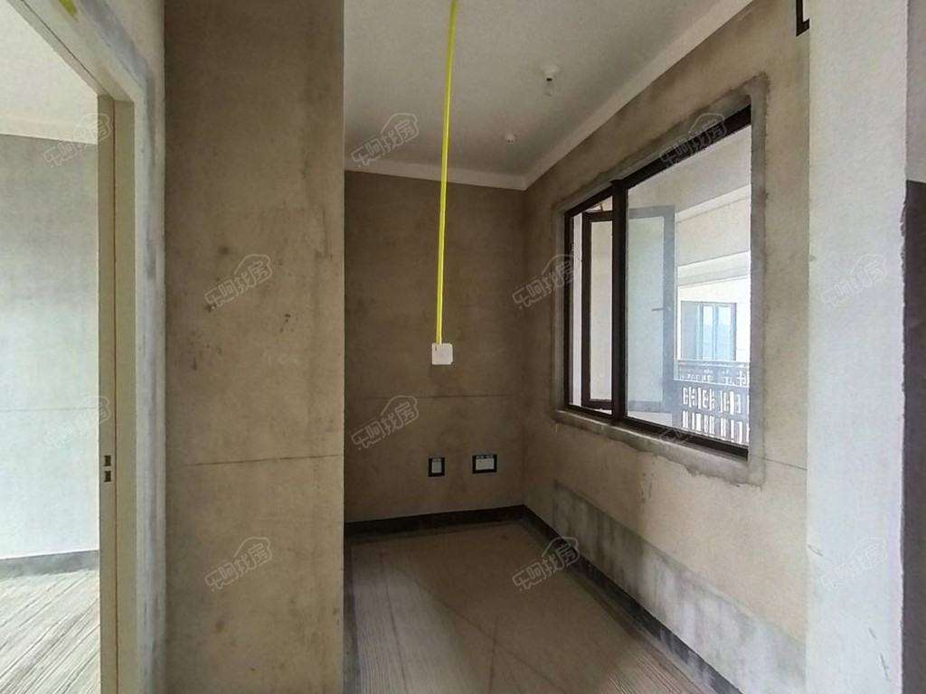 建阳建发央著 3室2厅 南北